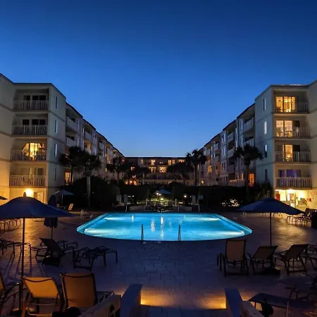 Ocean View-St Simons Says Relax At The Beach Club